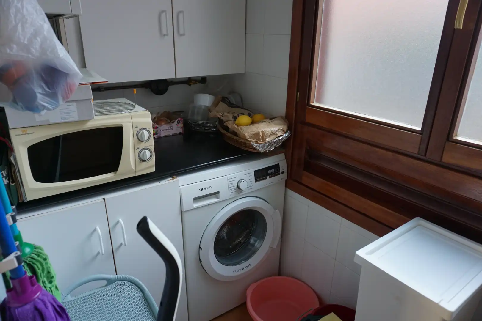 Cuina de Pis en venda en Basauri  amb Calefacció, Traster i Moblat