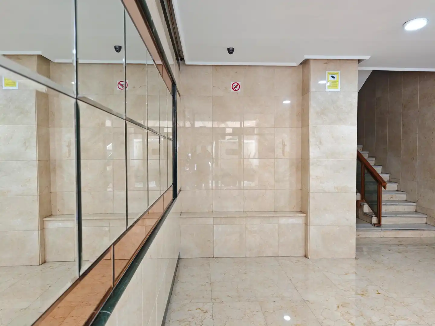Estudio en venta en Almería con Aire acondicionado, Calefacción y Terraza