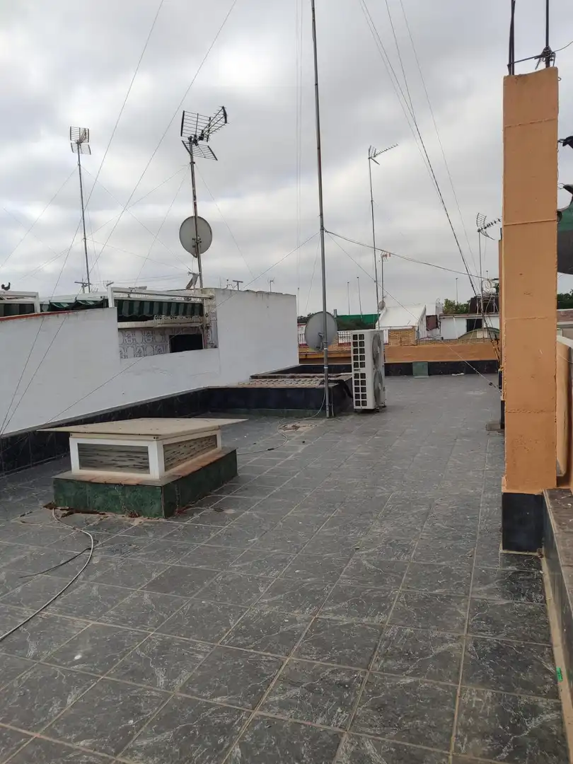 Terrace of Houses for sale in Sevilla  with Air Conditioner, Terrace and Storage room