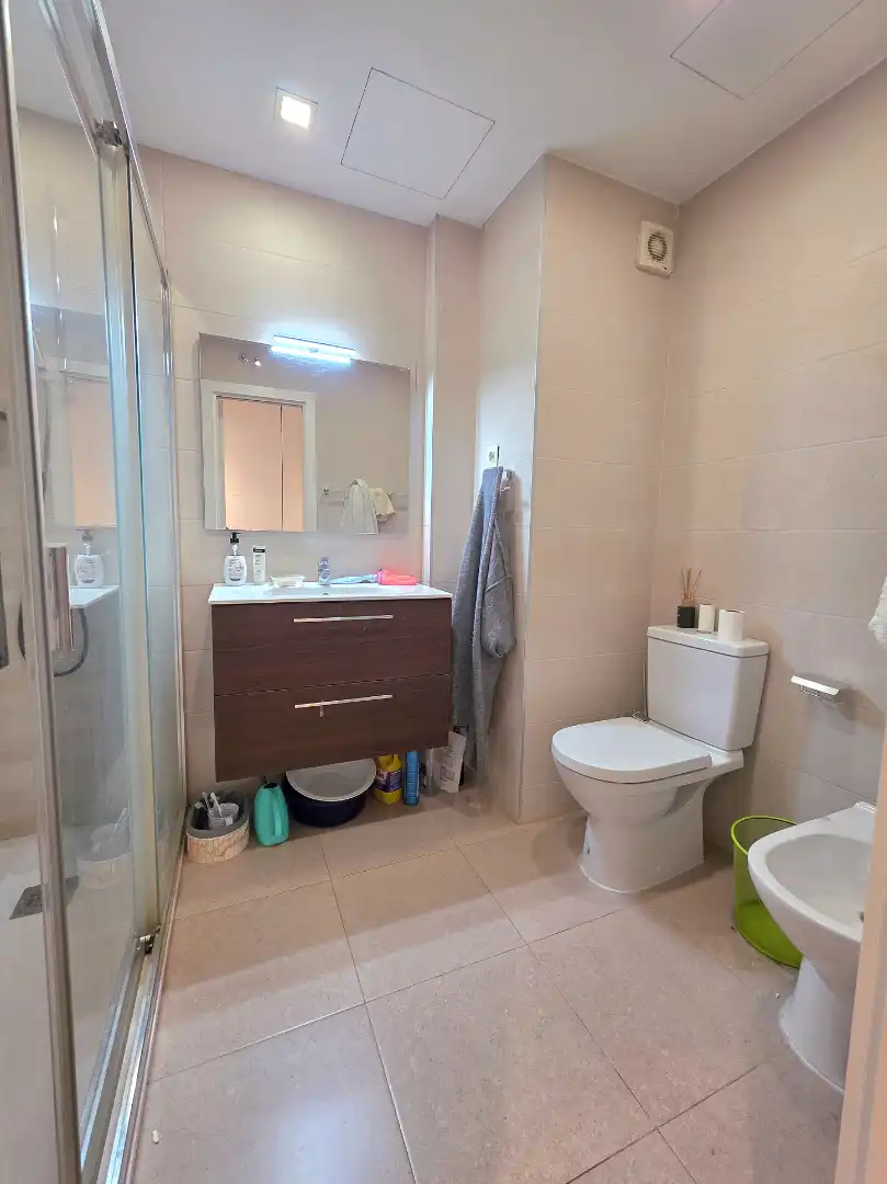 Baño de Piso en venta en Madrid con Aire acondicionado, Calefacción y Parquet