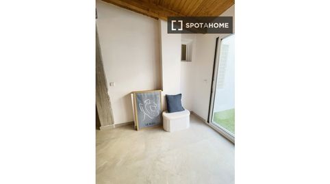 Apartamento de 3 dormitorios en alquiler en Albors, Valencia, image 3