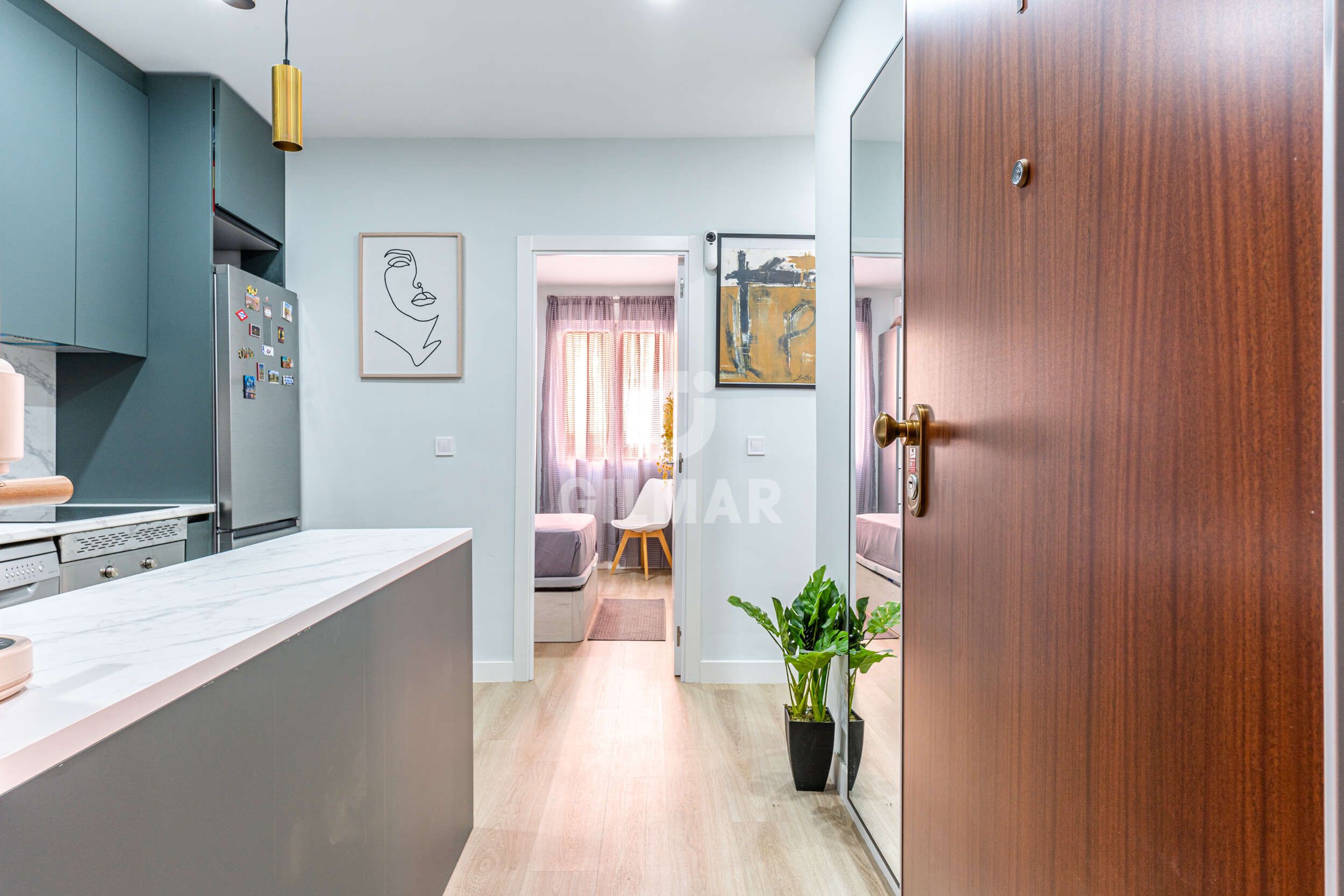 Flat for sale in  Madrid Capital  with Heating