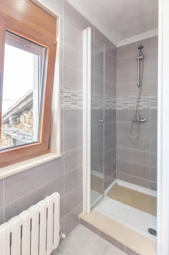 Baño de Casa o chalet en venta en Langreo con Jardín privado y Amueblado