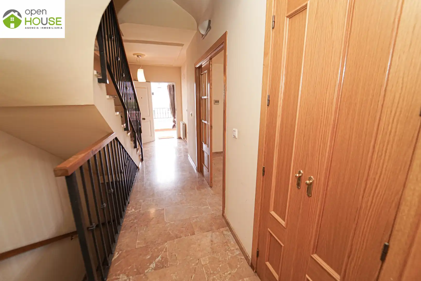 Vivienda con terraza en venta en Vía del Tranvía 13, imagen 8