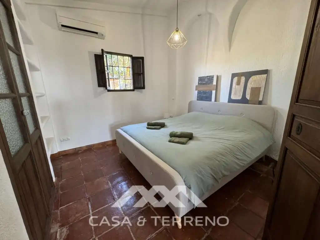 Vista exterior de Casa o xalet en venda en Vélez-Málaga amb Aire condicionat, Jardí privat i Terrassa