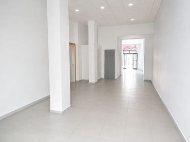 Locale commerciale in affitto a Centre