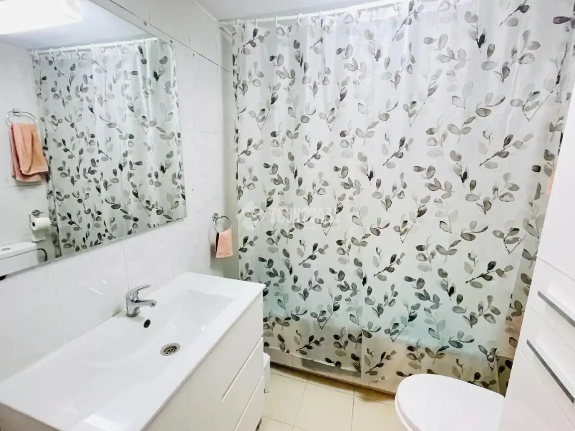 Bathroom of Flat for sale in Mijas  with Air Conditioner and Terrace
