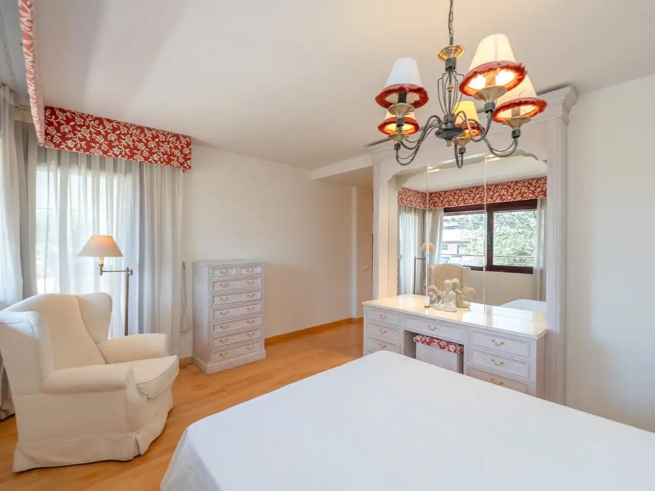 Habitación de Casa o chalet en venta en Torrelodones con Terraza y Balcón