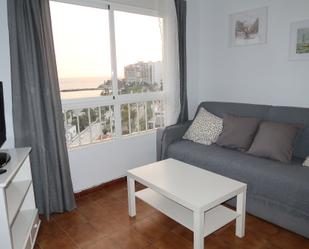 Dormitori de Apartament de lloguer en Almuñécar amb Moblat, Forn i Rentadora