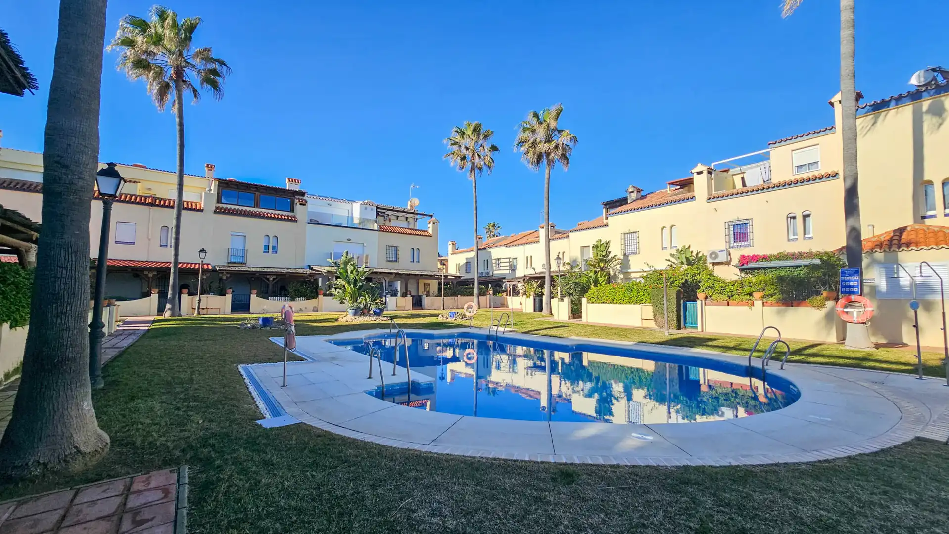 Habitatge amb piscina en venda a MARINA DE CASARES 21, imagen 24