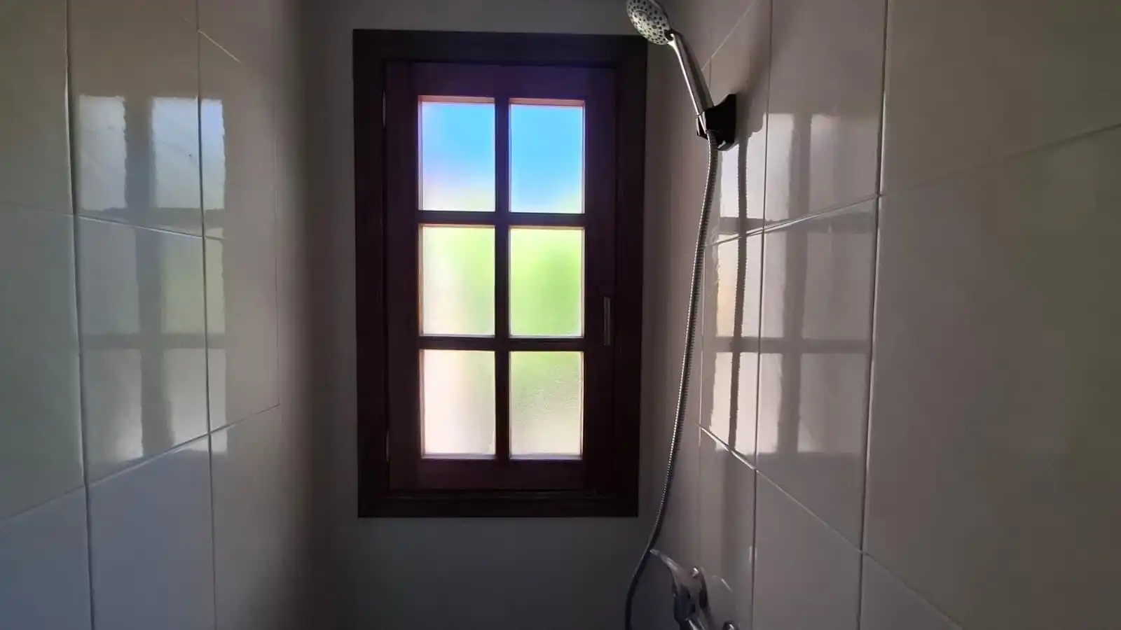 Bany de Casa o xalet de lloguer en La Pobla de Farnals amb Aire condicionat, Terrassa i Moblat