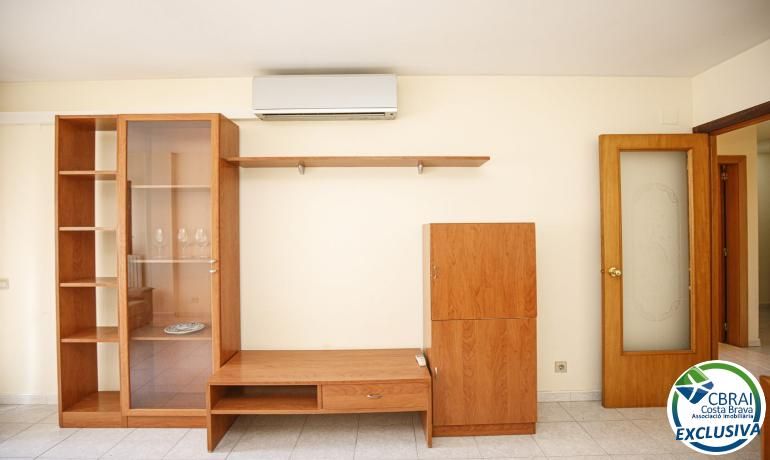 Dormitori de Àtic en venda en Figueres amb Calefacció, Traster i Moblat