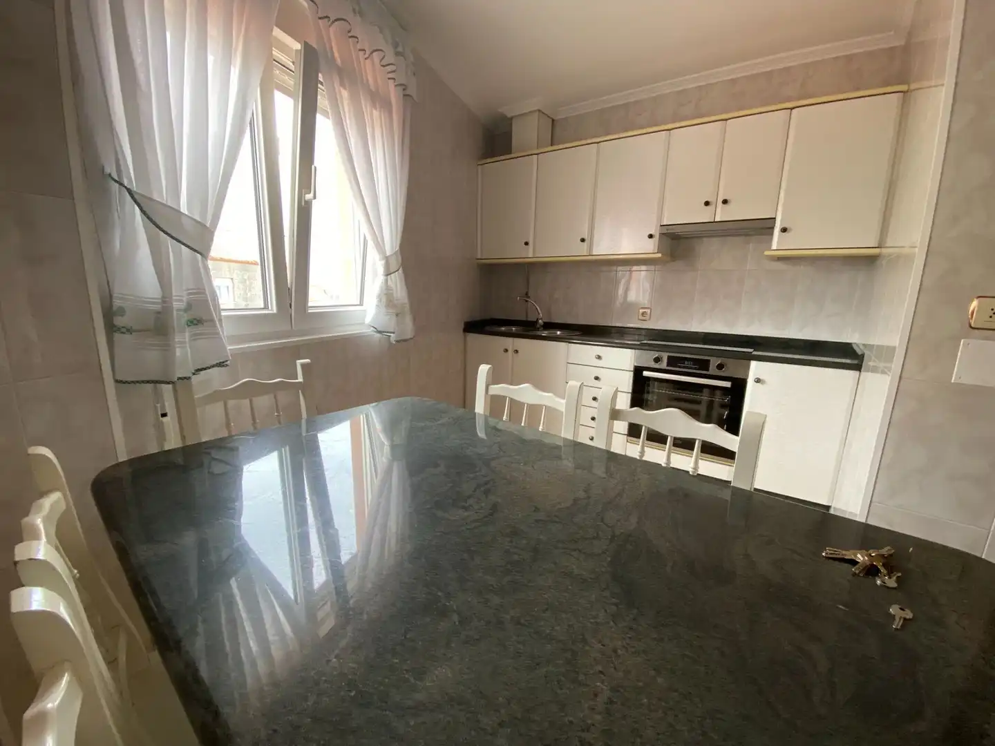 Cocina de Piso en venta en Fisterra con Terraza, Trastero y Amueblado