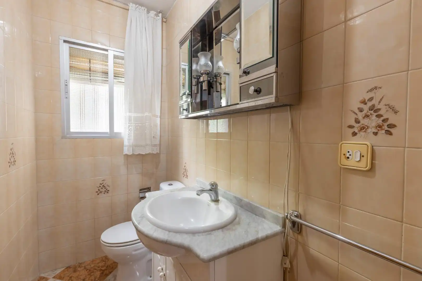 Bathroom of Detached homes for sale in Maracena  with Air Conditioner, Heating and Terrace