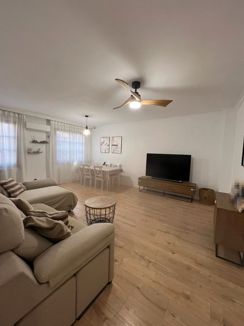 Sala de estar de Casa o chalet en venta en Aranjuez con Aire acondicionado, Calefacción y Amueblado