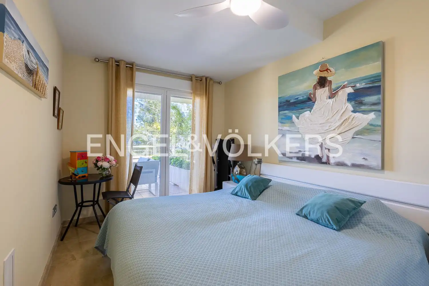 Bedroom of Flat for sale in Ador  with Air Conditioner, Heating and Private garden