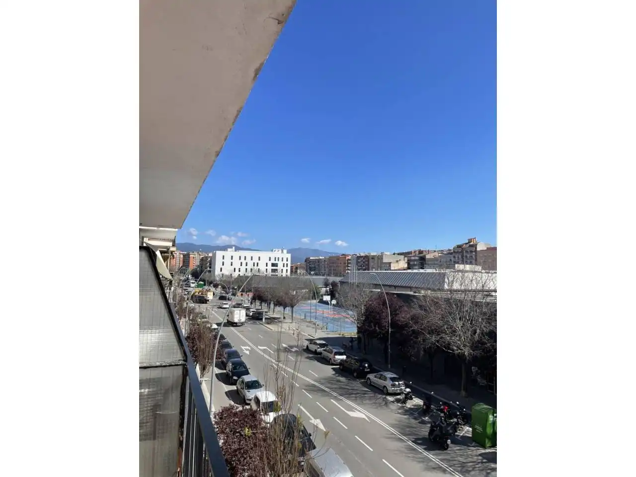 Vista exterior de Apartamento en venta en Granollers con Amueblado y Balcón
