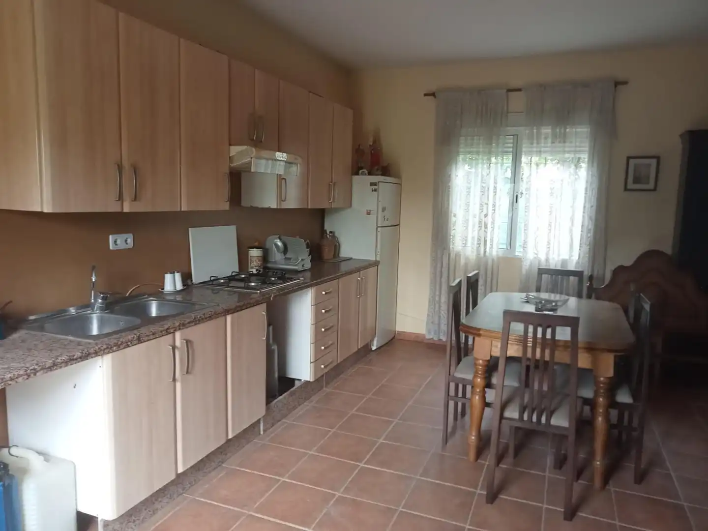 Cuina de Finca rústica en venda en Córdoba amb Aire condicionat, Calefacció i Jardí privat