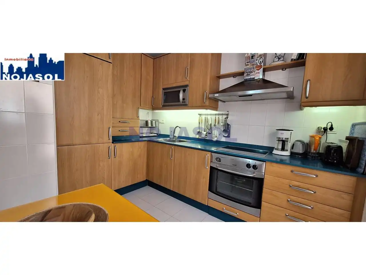 Cocina de Piso de alquiler en Noja con Calefacción, Parquet y Amueblado