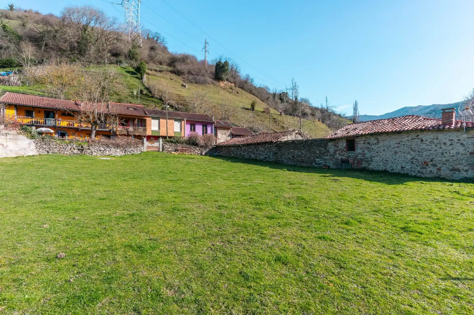 Houses for sale in Lena