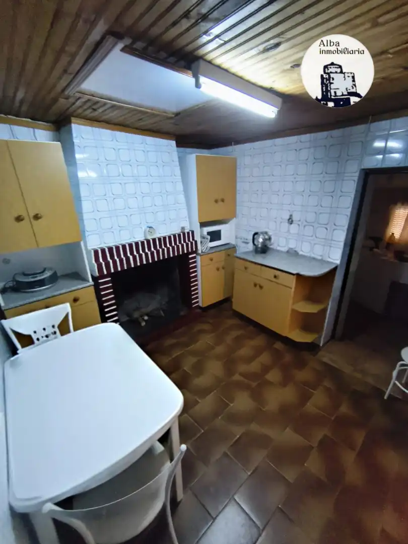 Kitchen of Country homes for sale in Larrodrigo, Salamanca