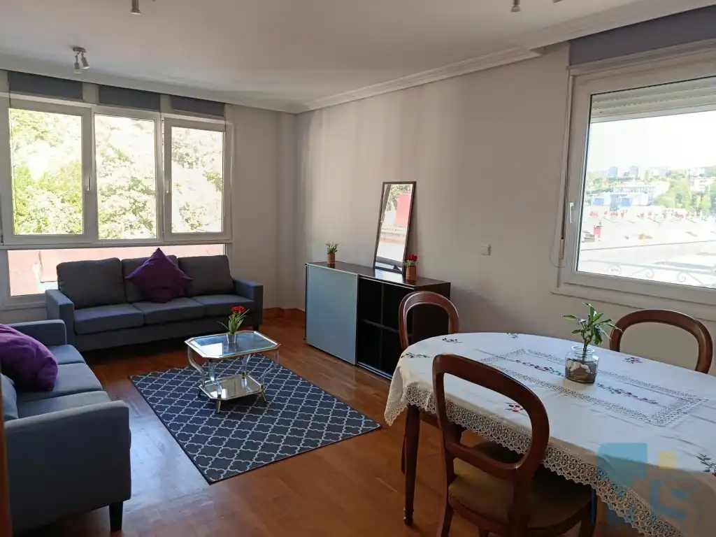 Sala de estar de Piso en venta en Pasaia con Horno, Lavadora y Microondas