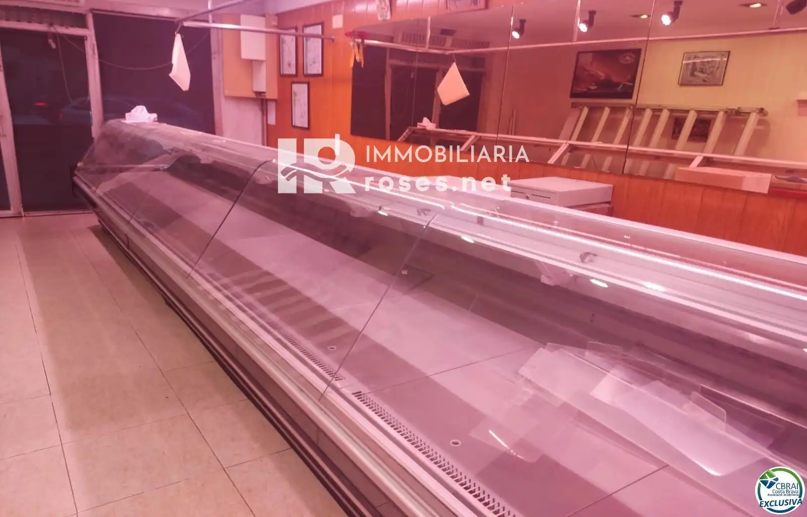 Local comercial en venta en Puigmal 4D, imagen 2