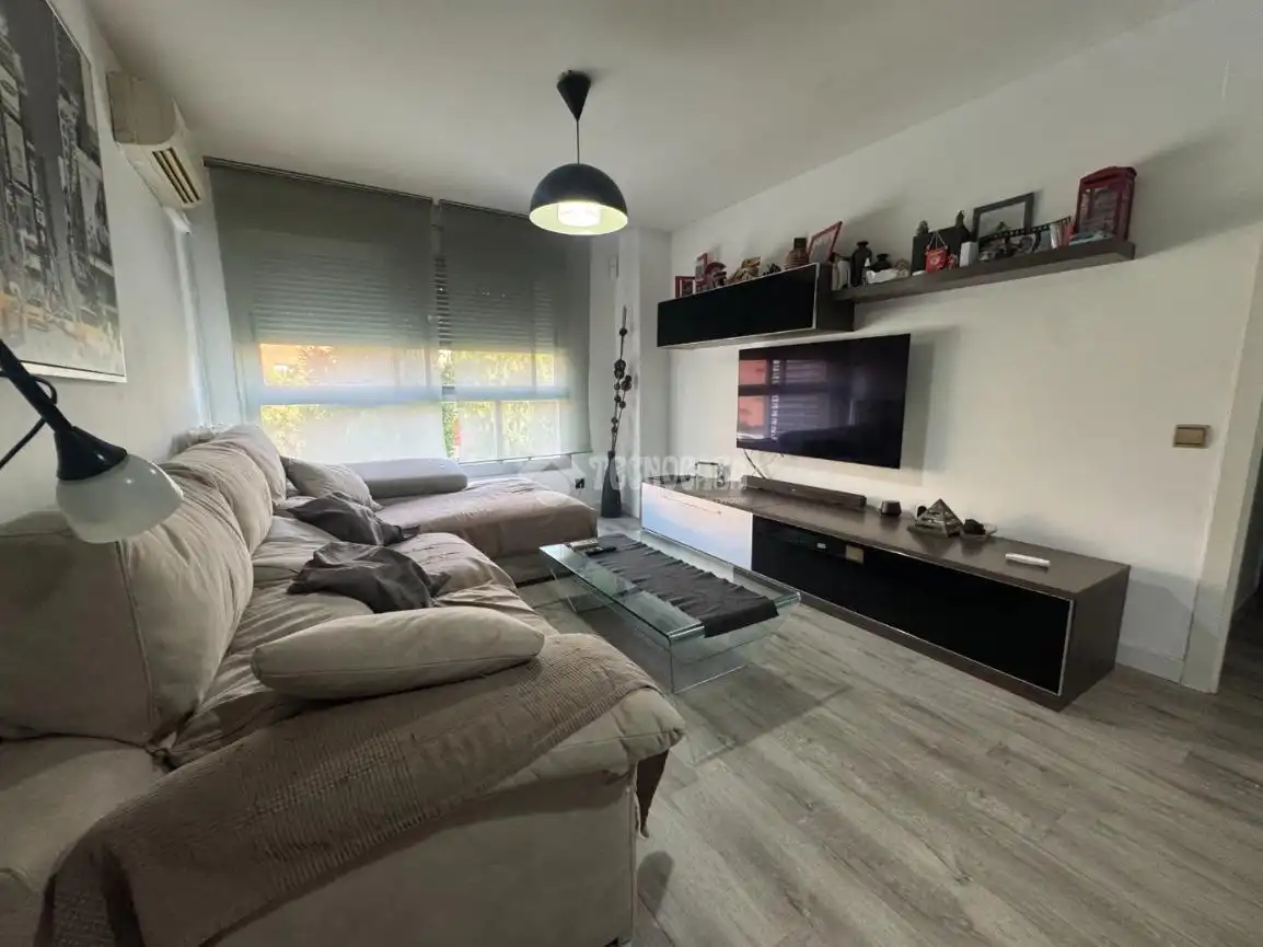 Sala de estar de Piso en venta en Alcalá de Henares con Aire acondicionado y Calefacción