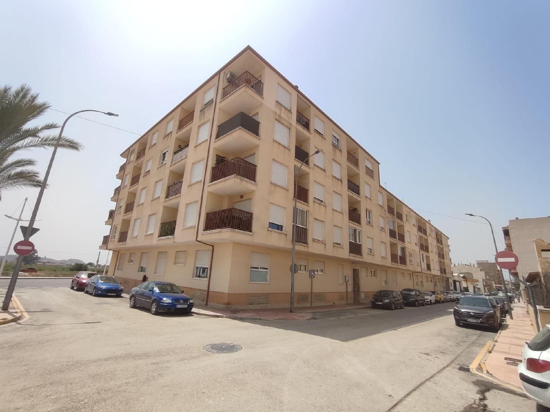 Vista exterior de Piso en venta en Albatera con Piscina comunitaria