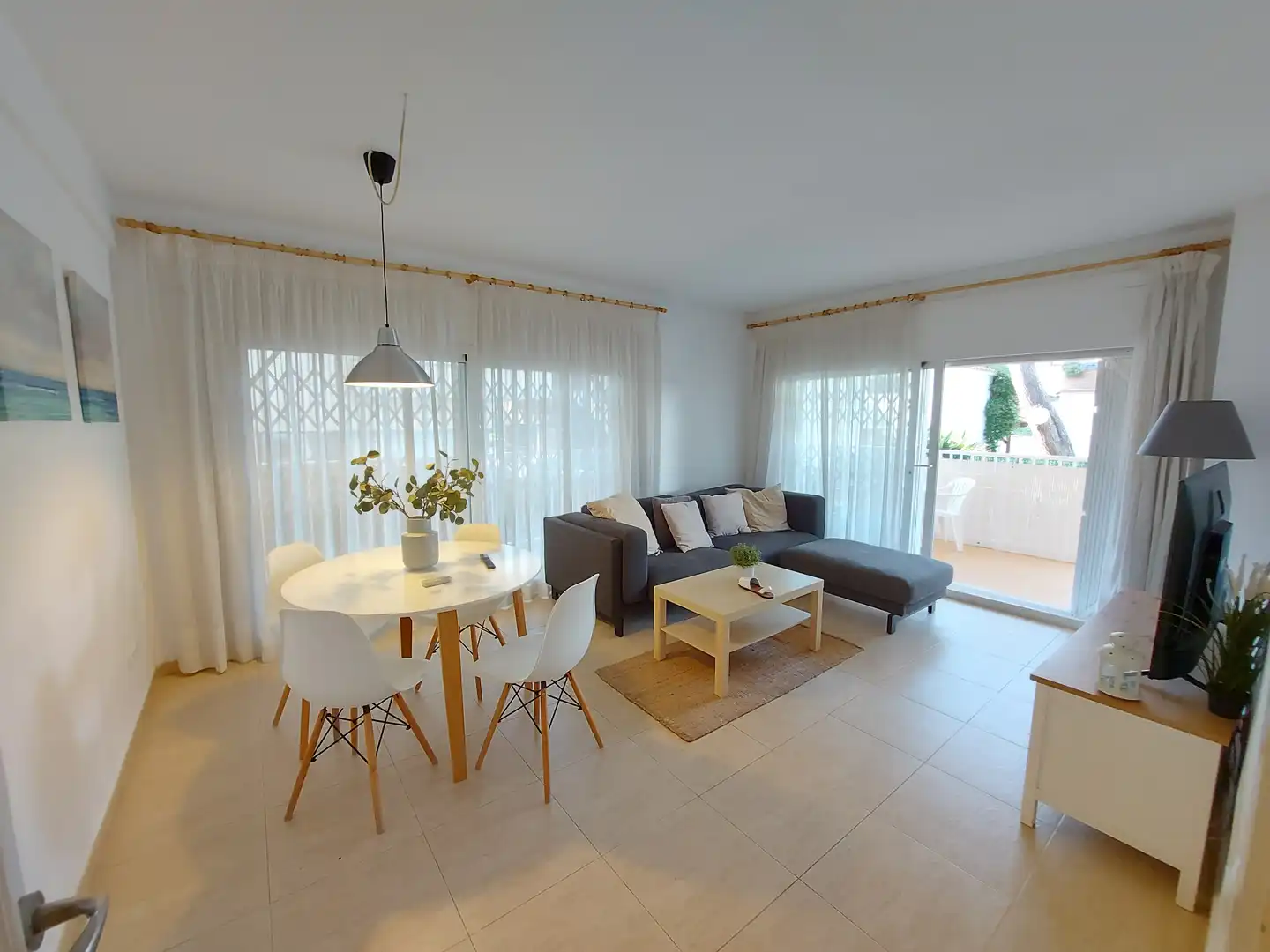 Living room of Flat for sale in Castell d'Aro, Platja d'Aro i s'Agaró  with Furnished and Jacuzzi