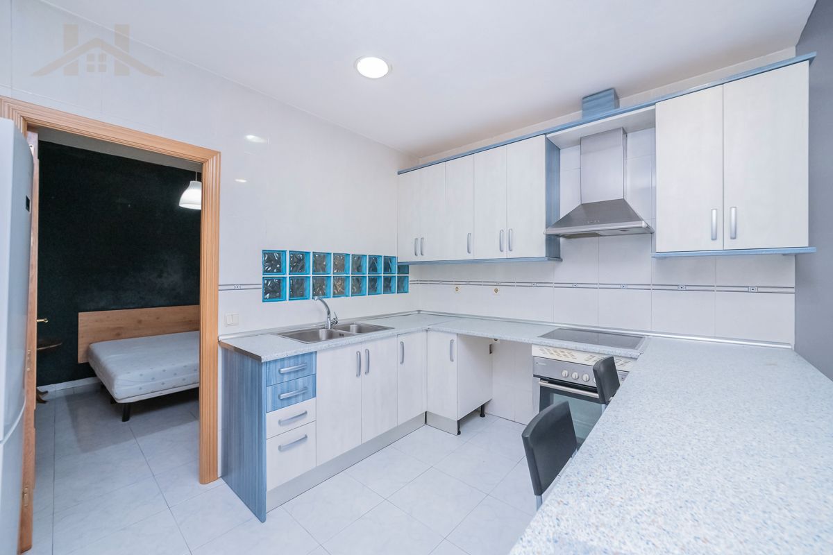 Cocina de Planta baja en venta en Móstoles con Aire acondicionado, Calefacción y Amueblado