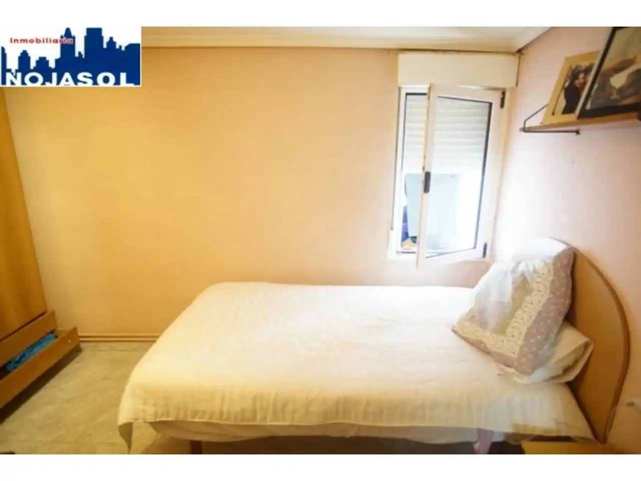 Casa amb jardí en venda a Calle HELGUERAS, imagen 24
