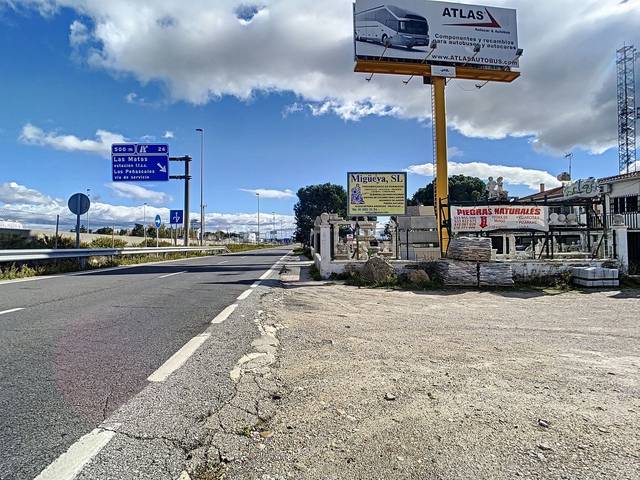 Terreno residencial en Venta en Vía de Servicio A-6, 23 en El Pinar - Punta Galea