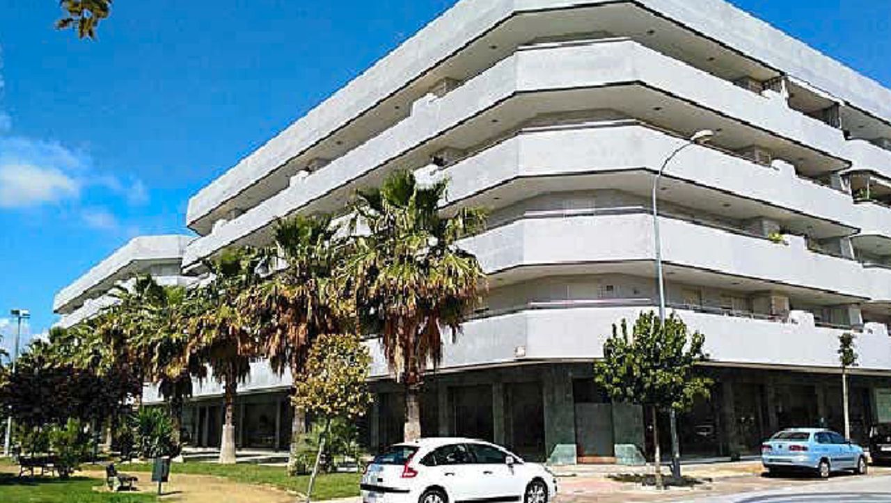 Exterior view of Garage for sale in La Rinconada