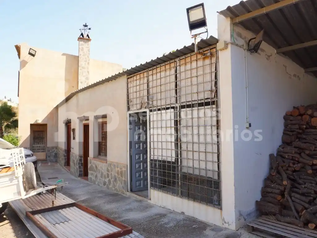 Finca rústica en venda a Diseminados Cortijo Lagar Del Rio (Diseminado), Centro Histórico