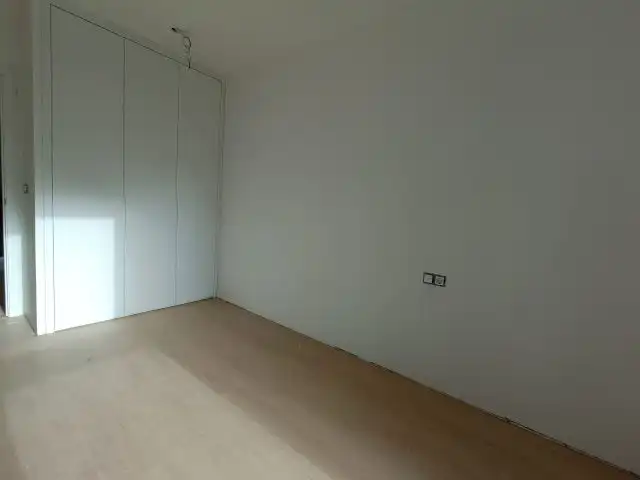 Piso en venta en Vigo  con Calefacción, Terraza y Trastero