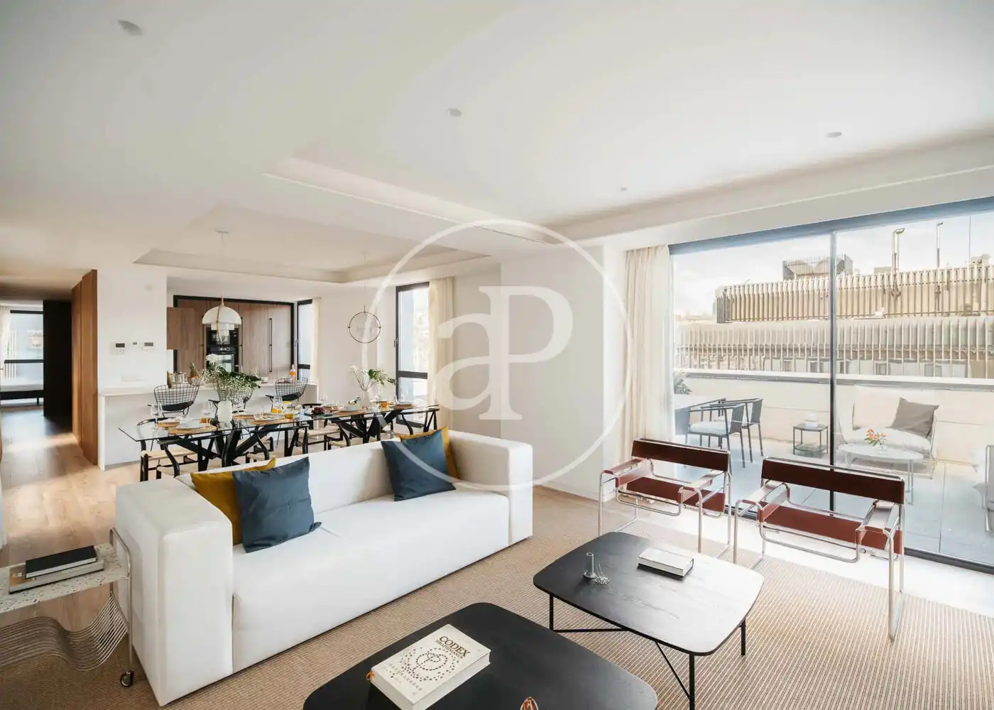 Living room of Flat for rent in  Madrid Capital  with Air Conditioner, Heating and Terrace