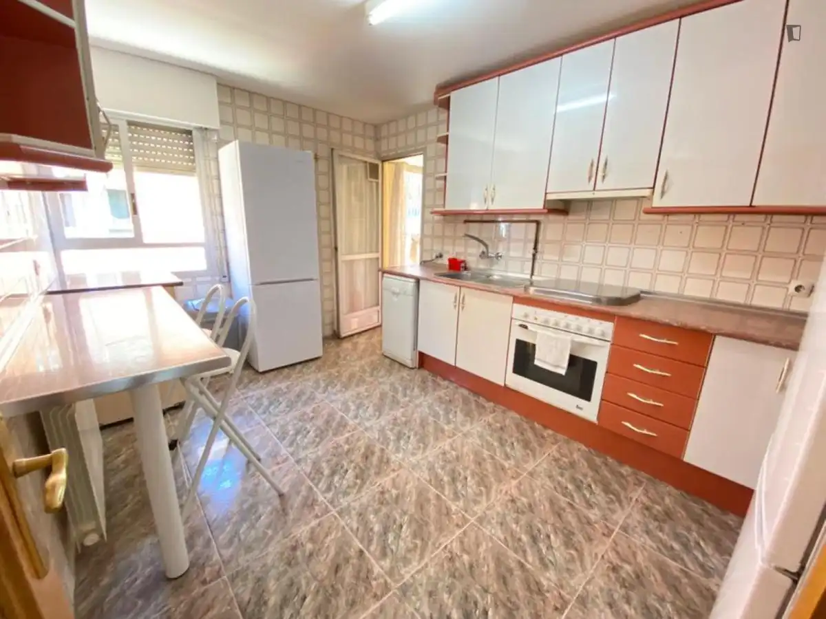 Room in Orcasur - 12 de Octubre