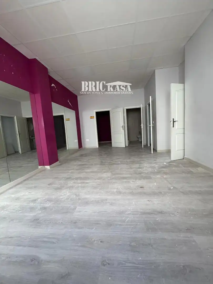 Local comercial en alquiler en SANTA LUISA DE MARILLAC, imagen 9