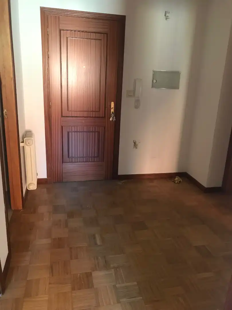 Habitación de Apartamento en venta en Benavente con Calefacción, Parquet y Terraza