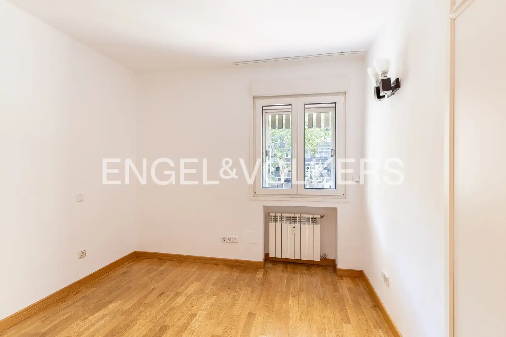 Wohnung zur Miete in Madrid mit Klimaanlage, Heizung und Parkett