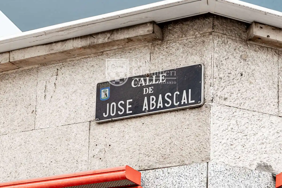 Außenansicht von Wohnung zum Verkauf in Madrid mit Heizung und Möbliert
