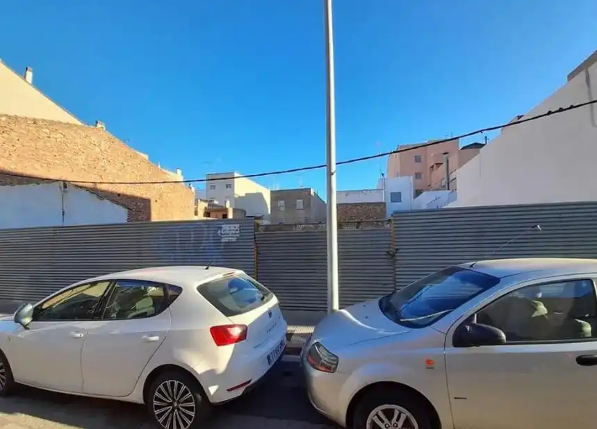 Wohnbaugrundstück zum Verkauf in Avinguda Alemanya 21, imagen 10