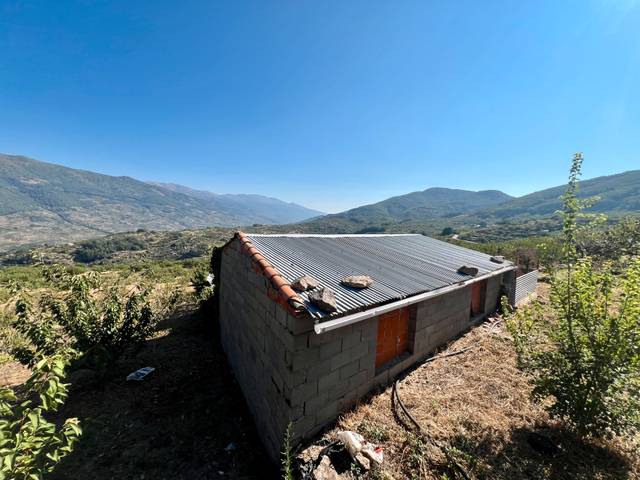 Terreno en Venta en CC-17.5, 5 en Valdastillas