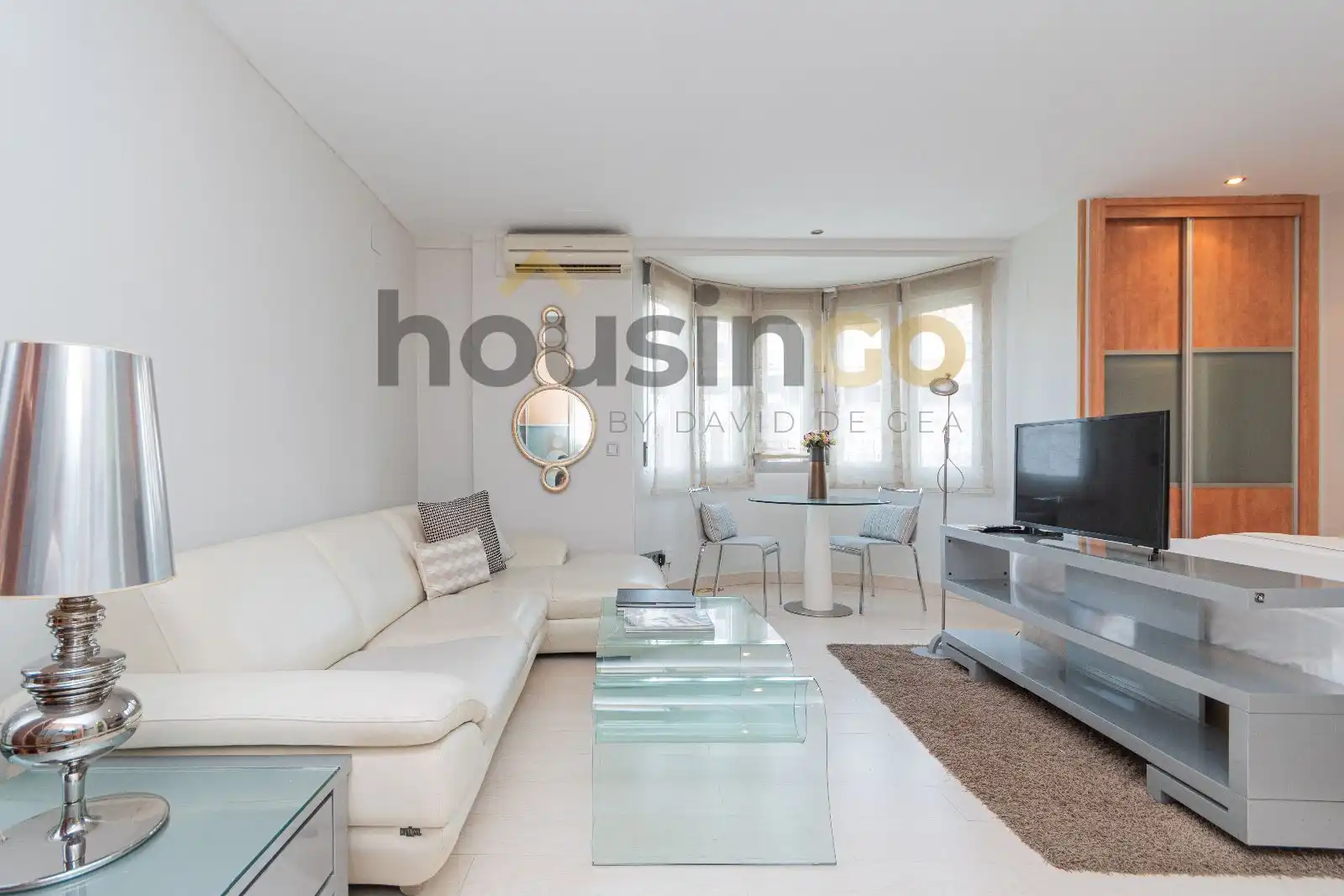 Sala de estar de Estudio de alquiler en Madrid con Aire acondicionado, Calefacción y Amueblado