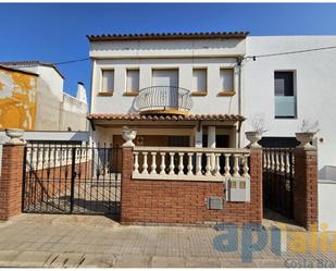 Exterior view of Single-family semi-detached for sale in Palamós  with Heating, Terrace and Furnished