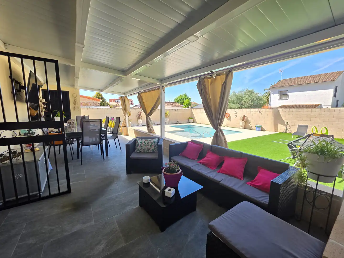 Terrace of Houses for sale in Griñón  with Air Conditioner, Heating and Private garden