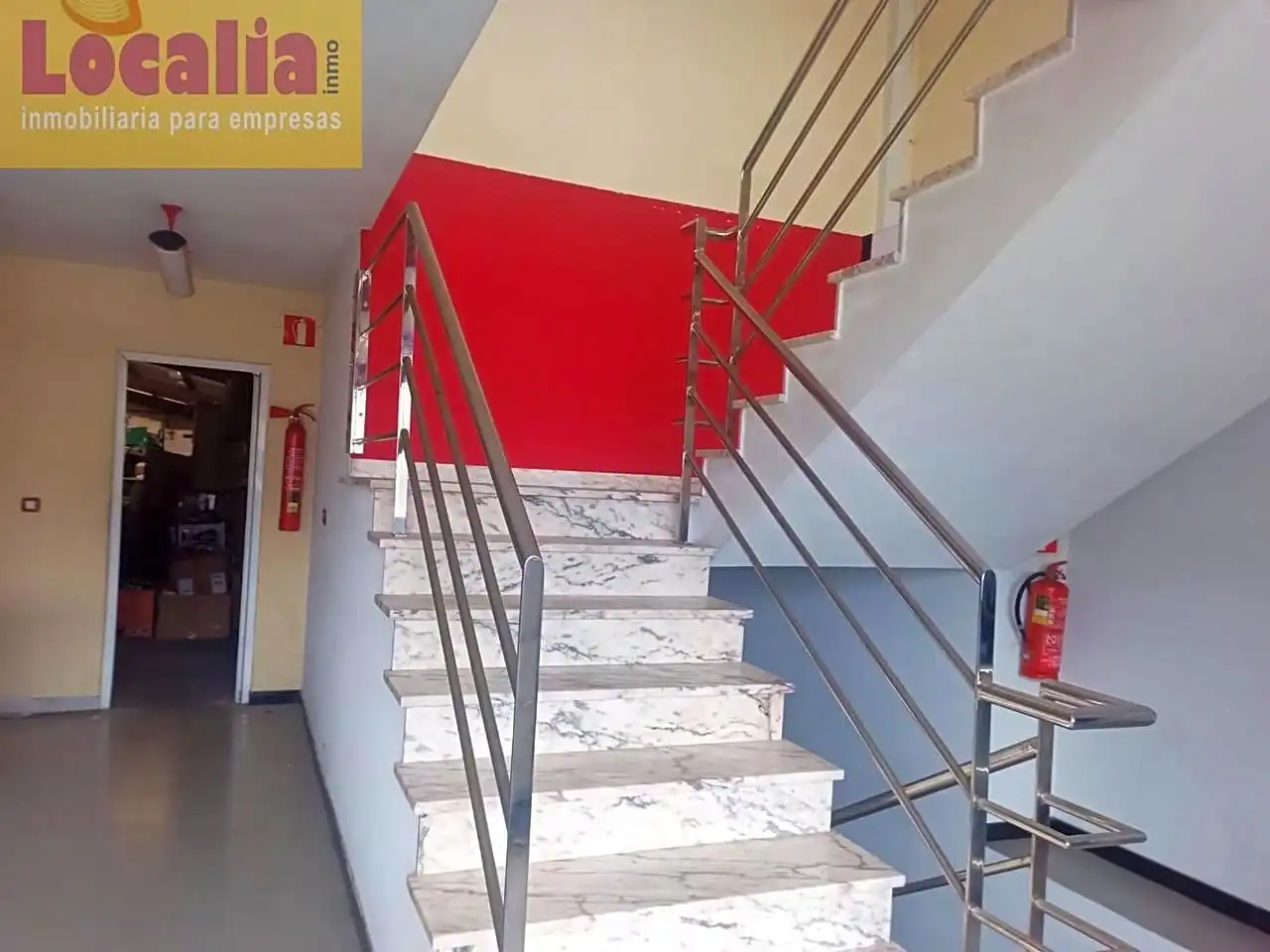 Office for rent in Los Corrales de Buelna 