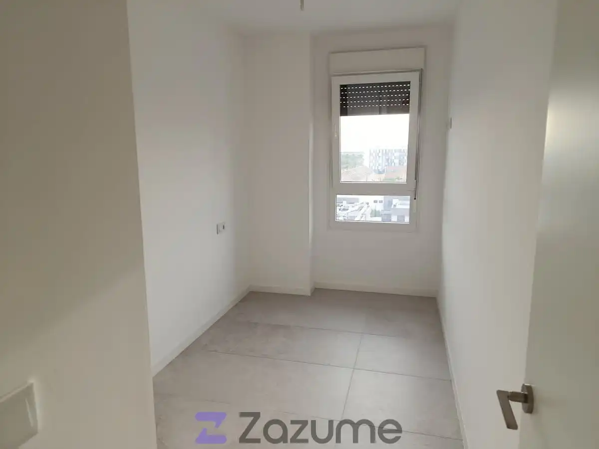 Habitación de Piso de alquiler en Dos Hermanas con Aire acondicionado, Calefacción y Terraza