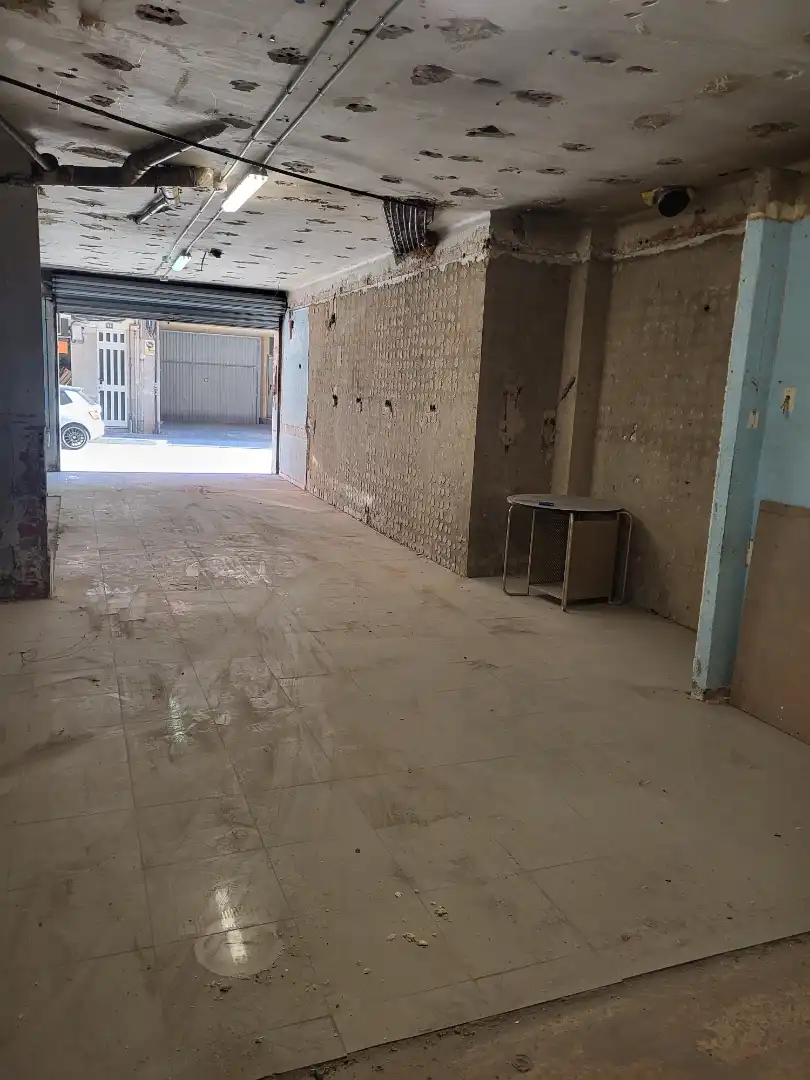 Local comercial en alquiler en Carrer de Montflorit 5, imagen 2